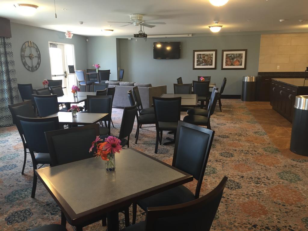 Grandstay Hotel & Suites Mount Horeb - Madison Esterno foto