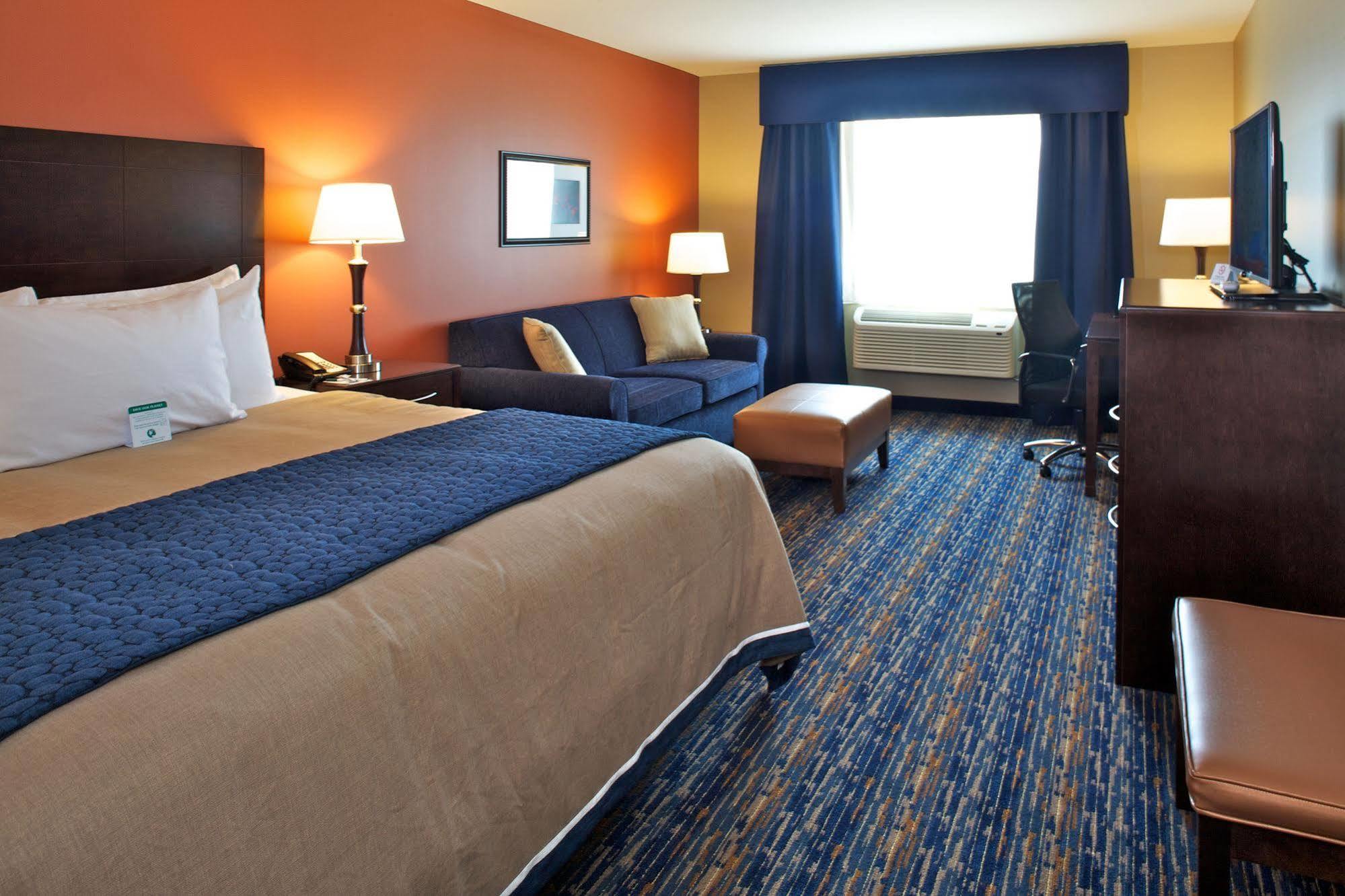 Grandstay Hotel & Suites Mount Horeb - Madison Esterno foto