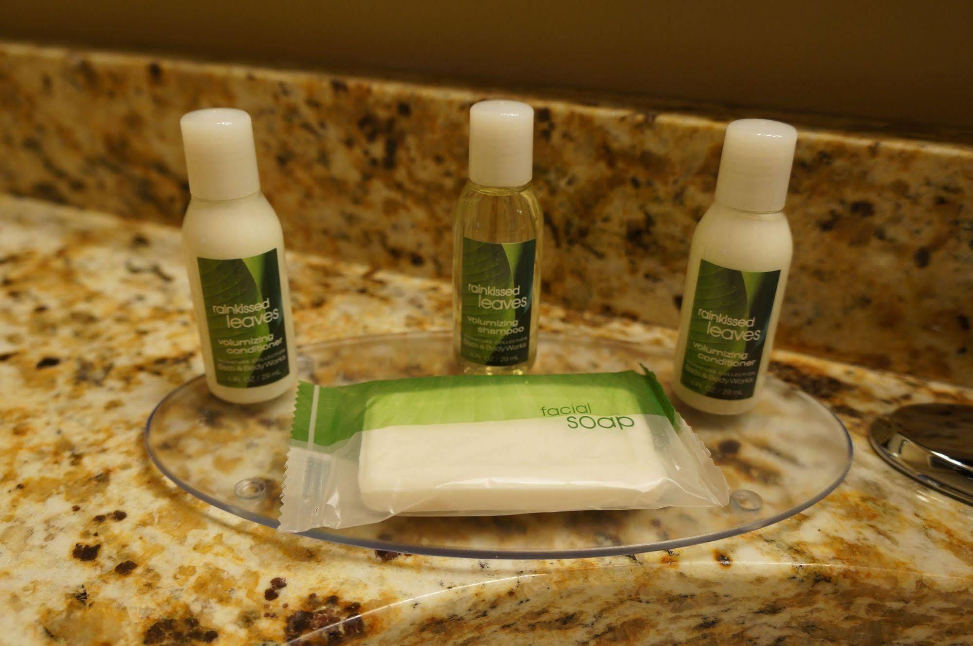 Grandstay Hotel & Suites Mount Horeb - Madison Esterno foto
