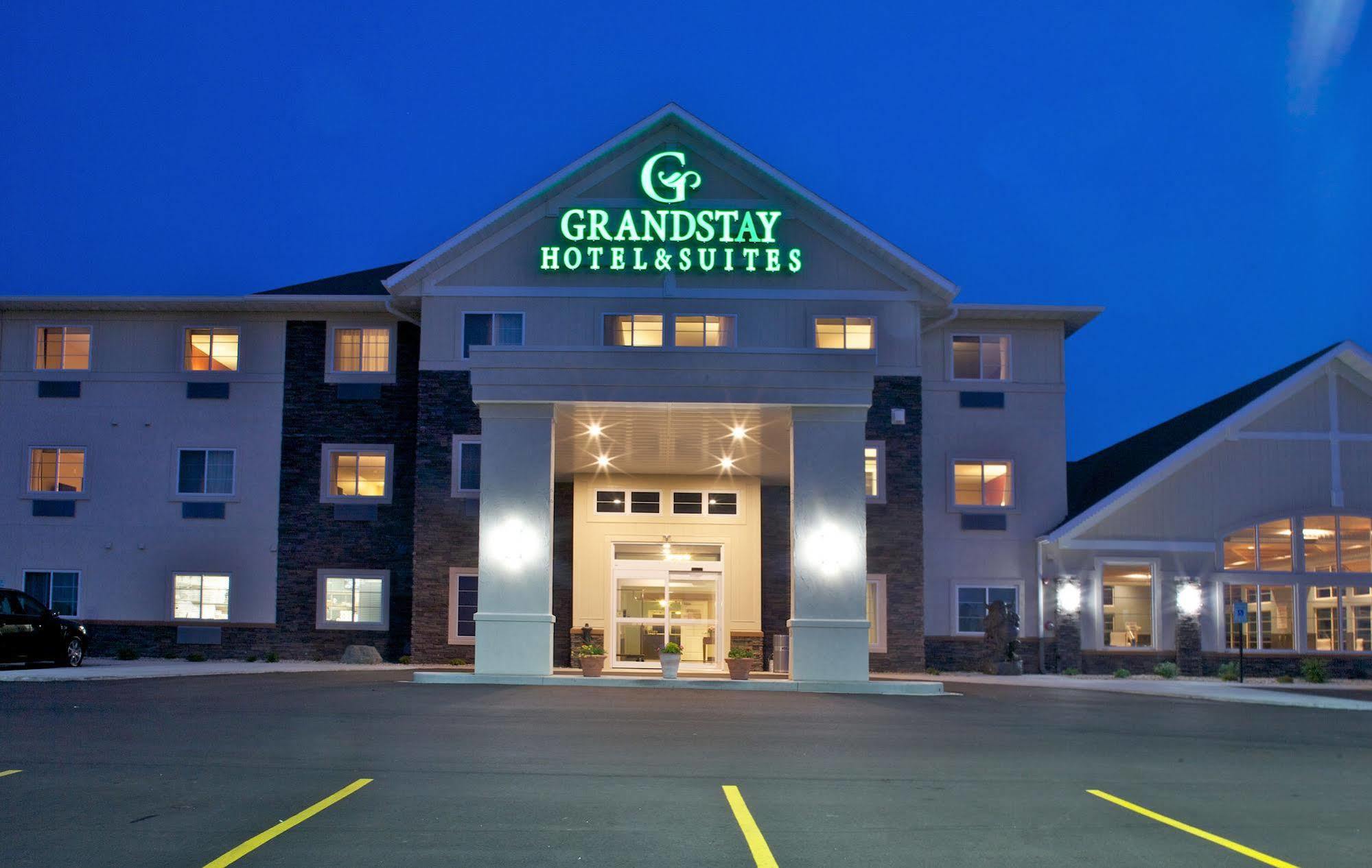 Grandstay Hotel & Suites Mount Horeb - Madison Esterno foto
